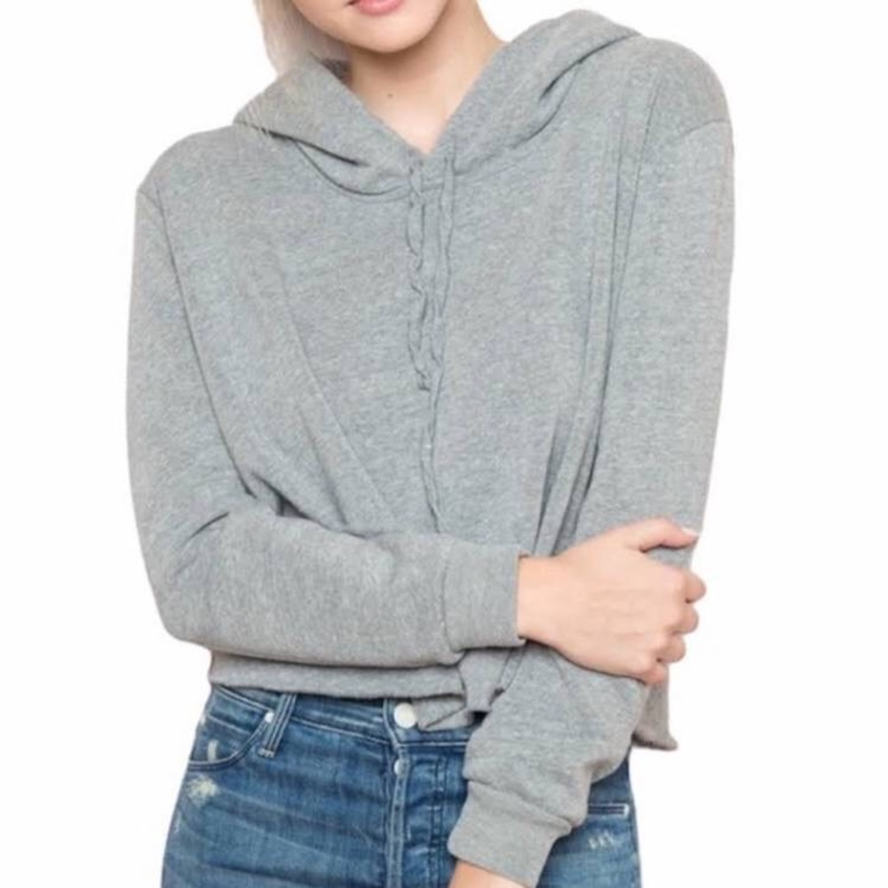 Brandy Melville Cropped Sweater